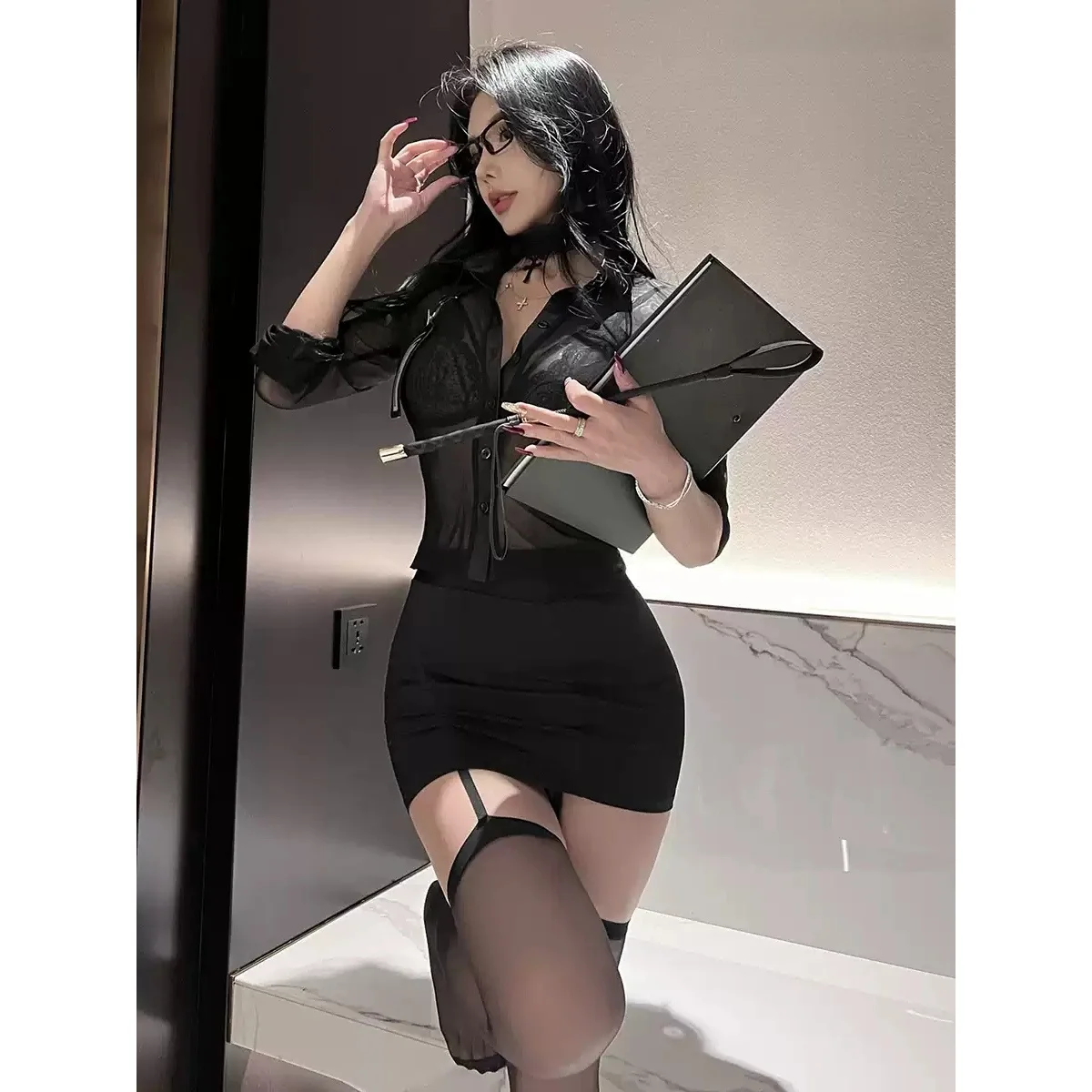 Sexy Teacher Office OL Secretary Night Cosplay Spicy Female Teacher Set Butt Covering Uniform Classical Style Short Skirt
Sexy Teacher Office OL Secretary Night Cosplay Spicy Female Teacher Set Butt Covering Uniform Classical Style Short Skirt