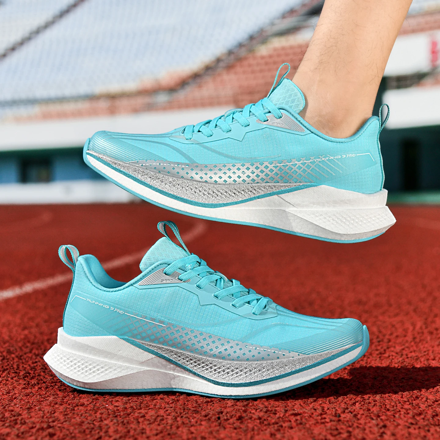 Мужские профессиональные гоночные кроссовки из карбоновой пластины с высокой амортизацией, нескользящая, износостойкая, легкая повседневная обувь
Мужские профессиональные гоночные кроссовки из карбоновой пластины с высокой амортизацией, нескользящая, износостойкая, легкая повседневная обувь