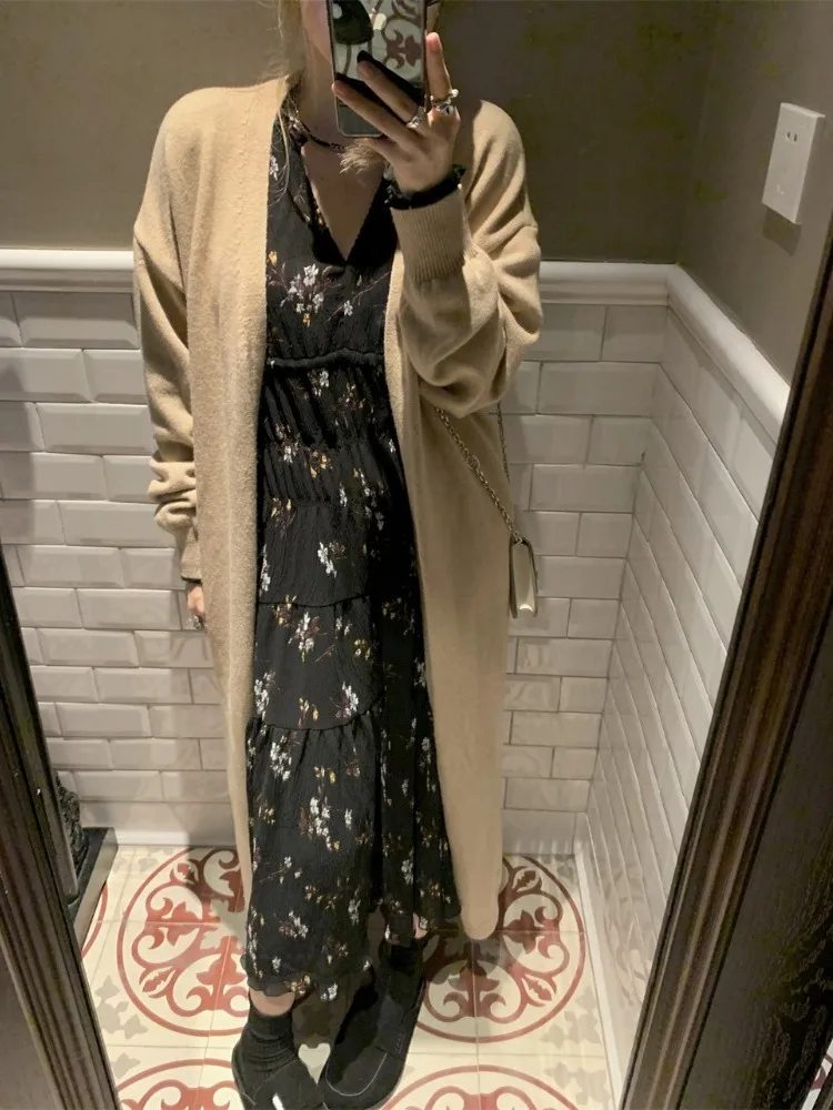 plus Size Lazy Style Knitted Sweater Coat Casual Mid-Length Open Cardigan for Autumn And Winter Loose And Slimming Effect
plus Size Lazy Style Knitted Sweater Coat Casual Mid-Length Open Cardigan for Autumn And Winter Loose And Slimming Effect
