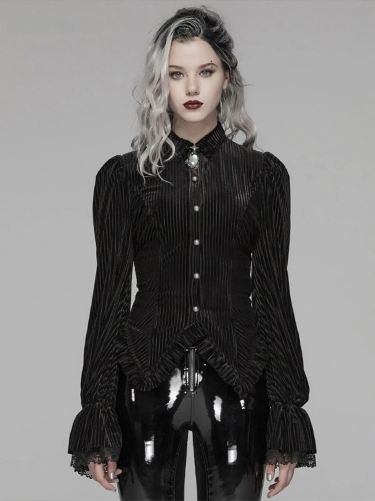 Gothic Gold Velvet Shirt Women's Waist-Cinched Top Dark Pattern Elegant Shirt Autumn Winter Inner And Outer Wear Women's Fashion
Gothic Gold Velvet Shirt Women's Waist-Cinched Top Dark Pattern Elegant Shirt Autumn Winter Inner And Outer Wear Women's Fashion