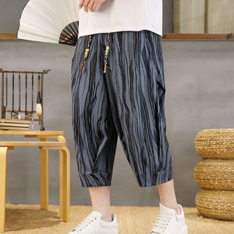 Men's Summer Cropped Shorts Lightweight Loose Fit Ice Silk Quick Dry Casual Ink Print Street Style
Men's Summer Cropped Shorts Lightweight Loose Fit Ice Silk Quick Dry Casual Ink Print Street Style