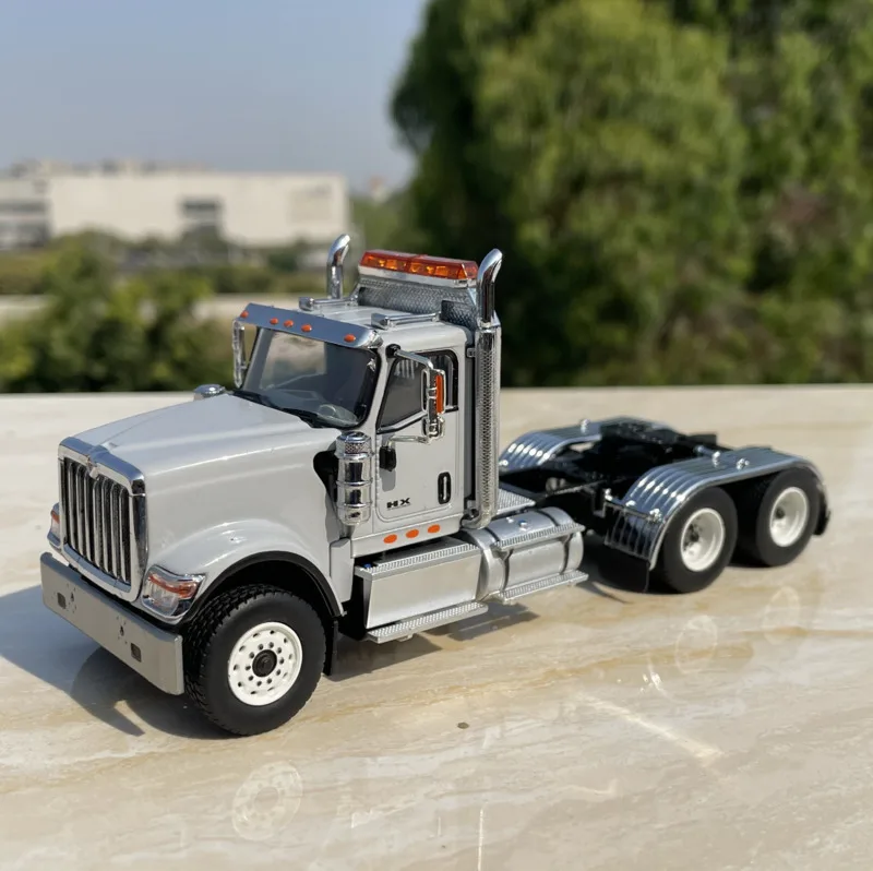 1/50 Новое поступление, специальная цена, литой под давлением металлический американский тяжелый грузовик, модель мебели, коллекция игрушек для детей
1/50 Новое поступление, специальная цена, литой под давлением металлический американский тяжелый грузовик, модель мебели, коллекция игрушек для детей