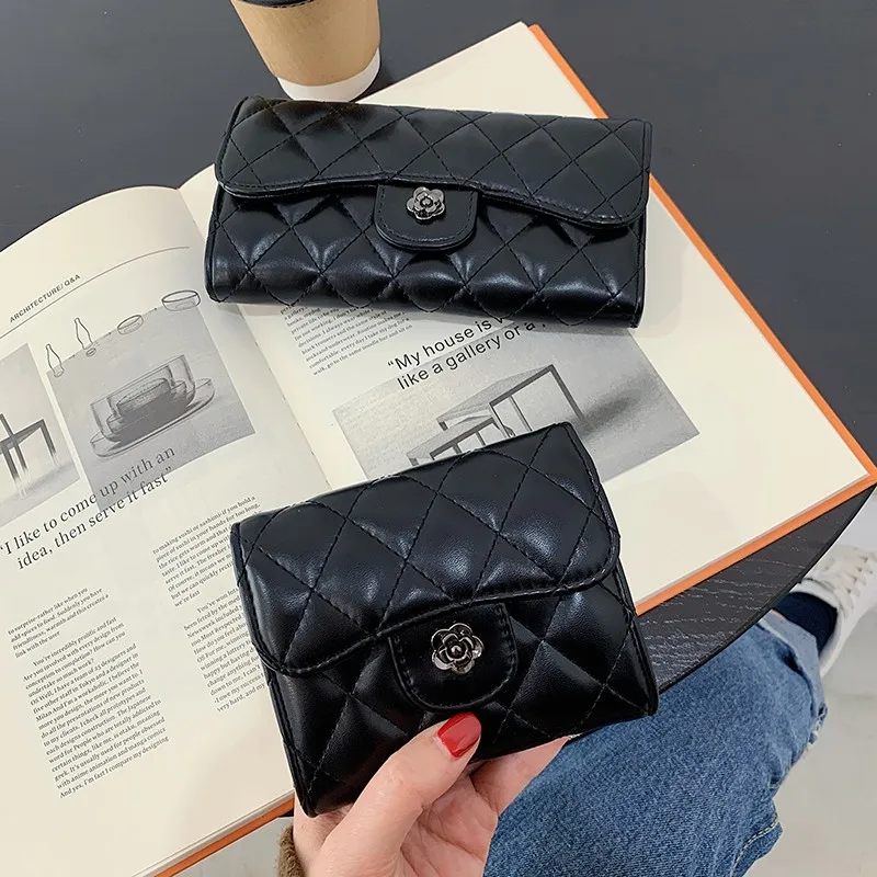 Fashionable Female Wallet, Multifunctional Light Luxury Brand with Durable Construction and Compact Storage
Fashionable Female Wallet, Multifunctional Light Luxury Brand with Durable Construction and Compact Storage