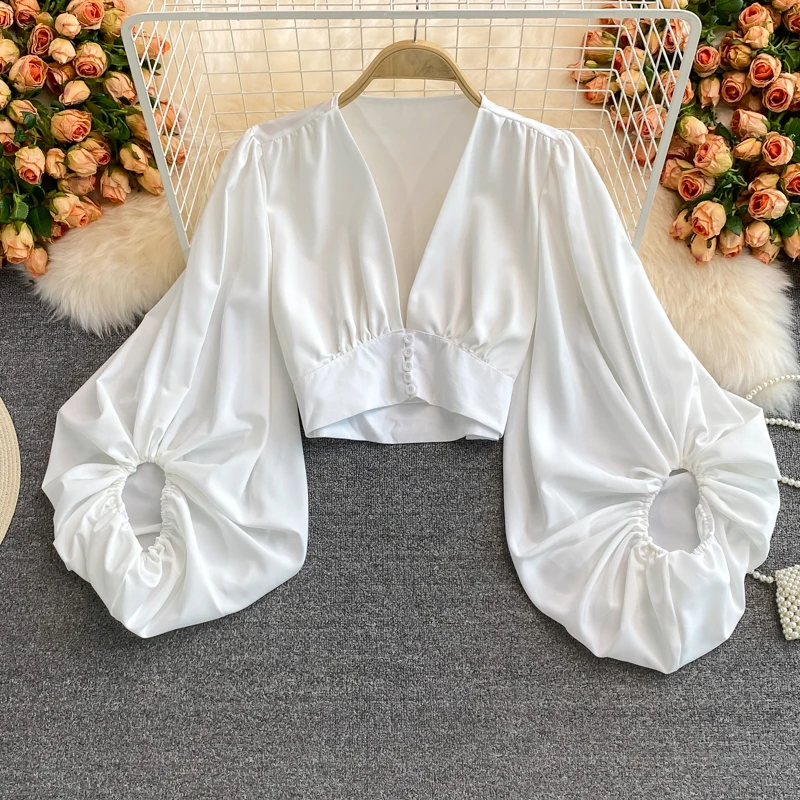 Retro V-ne Lantern Sve High Waist ort Slimming Pure Color Casual irt Women's Top Korean Sle Long Sve Button Detail
Retro V-ne Lantern Sve High Waist ort Slimming Pure Color Casual irt Women's Top Korean Sle Long Sve Button Detail