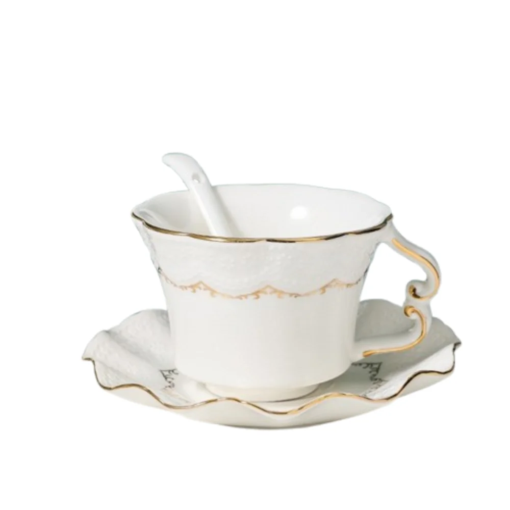 Vintage Ceramic Coffee Cup Spoon Plate Set Exquisite Creative Latte Flower Tea Water Cup Golden Edge Luxury Milk Cups Office
Vintage Ceramic Coffee Cup Spoon Plate Set Exquisite Creative Latte Flower Tea Water Cup Golden Edge Luxury Milk Cups Office