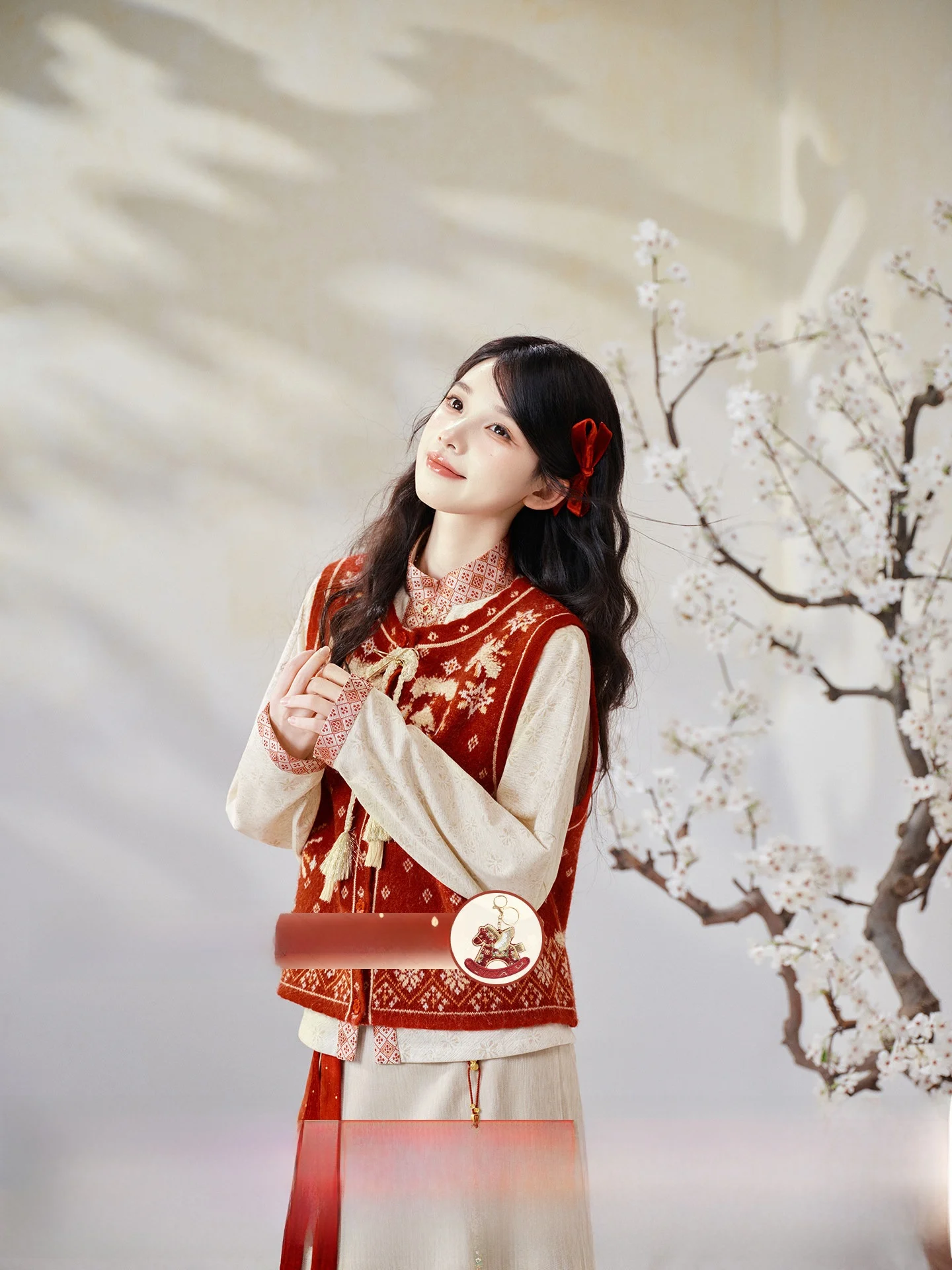 Оригинальный комплект Hanfu July Evening: вязаная сумка Bi Bow Bag и повседневный свободный костюм для женщин на зиму
Оригинальный комплект Hanfu July Evening: вязаная сумка Bi Bow Bag и повседневный свободный костюм для женщин на зиму