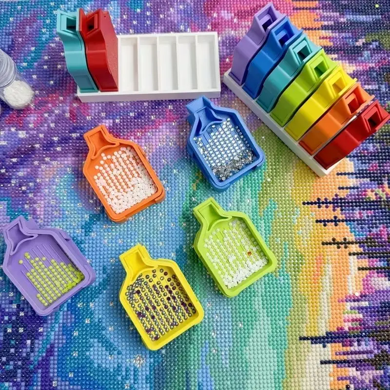 7pcs Mini Diamond Painting Tray Set with Storage Base 7 Colors Diamond Art Tray with Lids for Diamond Painting Tool Accessories
7pcs Mini Diamond Painting Tray Set with Storage Base 7 Colors Diamond Art Tray with Lids for Diamond Painting Tool Accessories