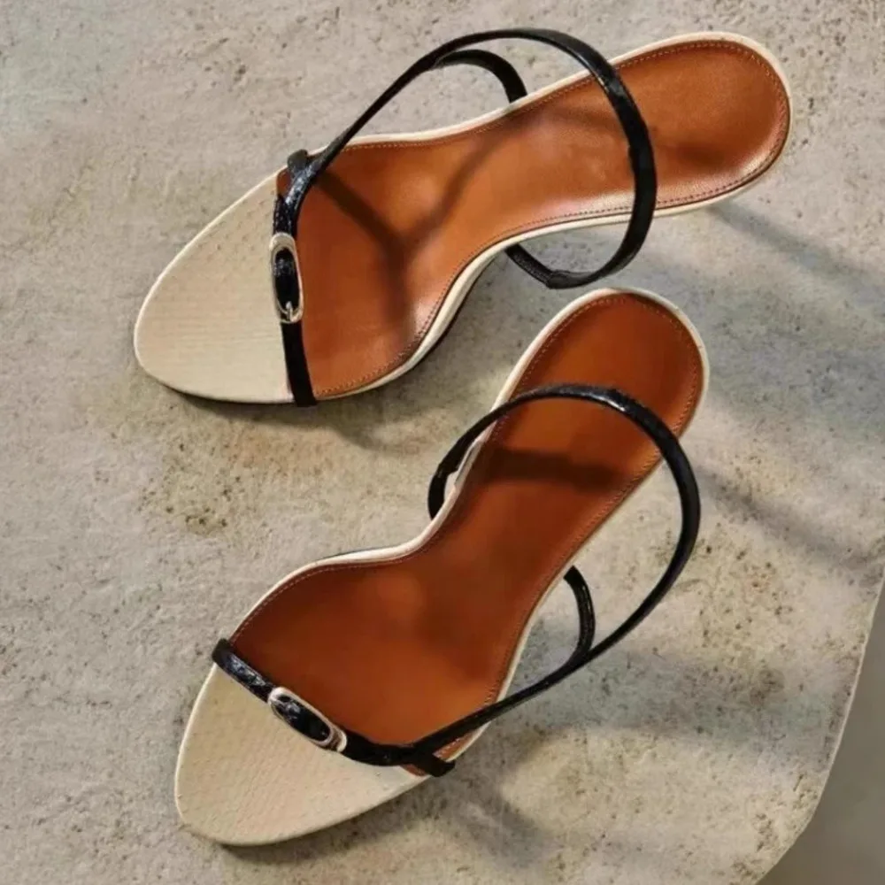 2026 Summer Fashion Buckle Open Toe Slip On Back Strap Sandals Women Black White High Heels Wedding Prom Shoes Zapatos Mujer
2026 Summer Fashion Buckle Open Toe Slip On Back Strap Sandals Women Black White High Heels Wedding Prom Shoes Zapatos Mujer