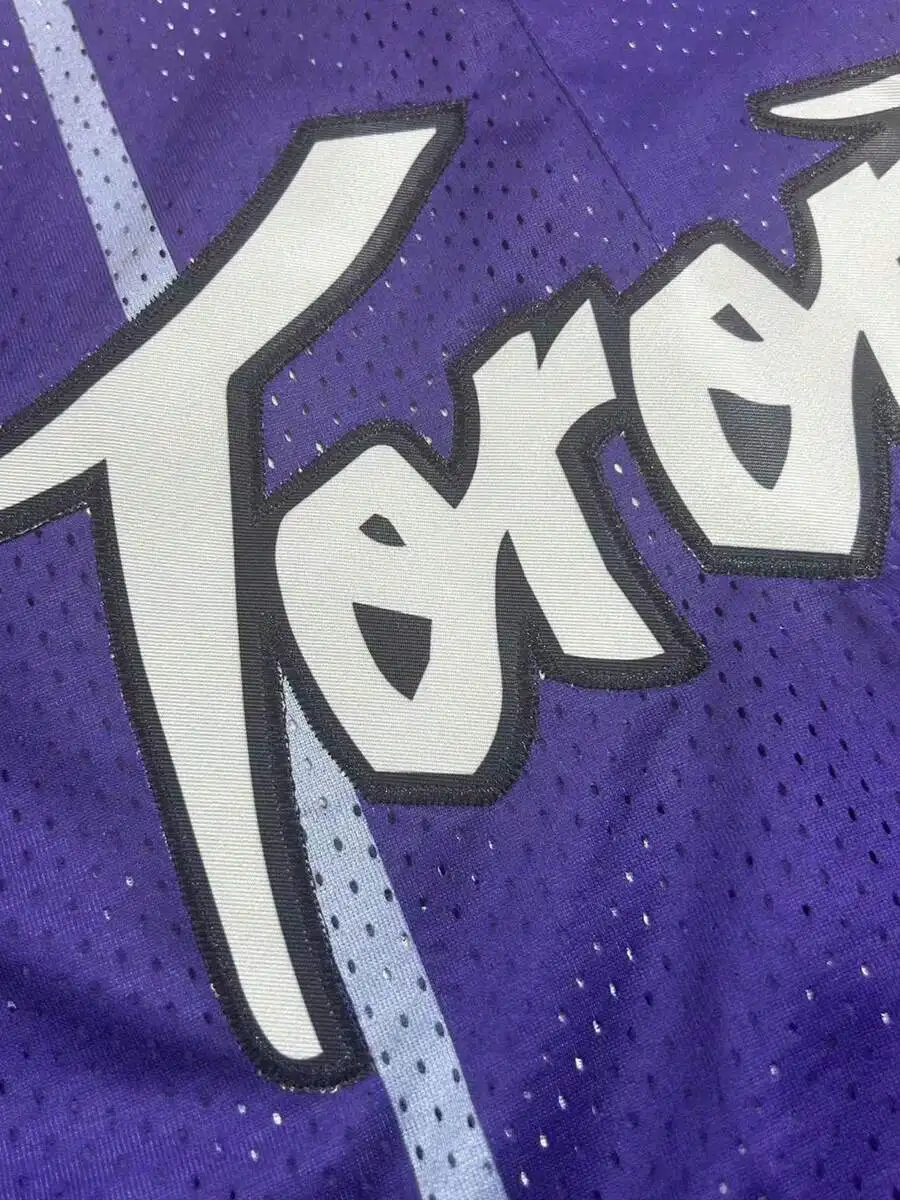 Mens Retro Mesh Basketball Shorts With Embroidery Zip Pocket Purple
Mens Retro Mesh Basketball Shorts With Embroidery Zip Pocket Purple