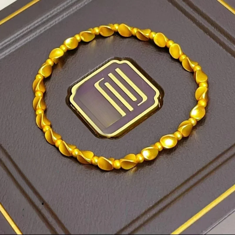 Store Style Antique Heritage Gold 999 Twisted Bead Transfer Bead Bracelet With Simple And Versatile Temperament
Store Style Antique Heritage Gold 999 Twisted Bead Transfer Bead Bracelet With Simple And Versatile Temperament