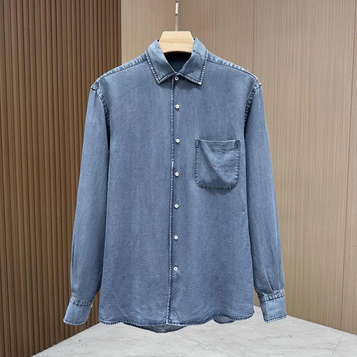 Italian LP men's clothing early autumn new old money fashion versatile lapel shirt men's casual long-sleeved shirt
Italian LP men's clothing early autumn new old money fashion versatile lapel shirt men's casual long-sleeved shirt
