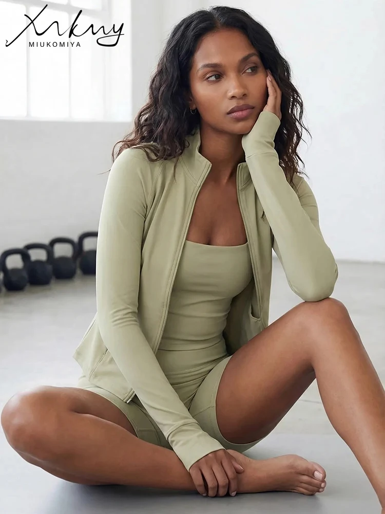 MiuKoMiYa Woman Shorts 3 Pieces Sets Gym Purple Solid Yogo Tracksuits Fitness Tank Tops And Shorts Slim Jackets Sets For Woman
MiuKoMiYa Woman Shorts 3 Pieces Sets Gym Purple Solid Yogo Tracksuits Fitness Tank Tops And Shorts Slim Jackets Sets For Woman