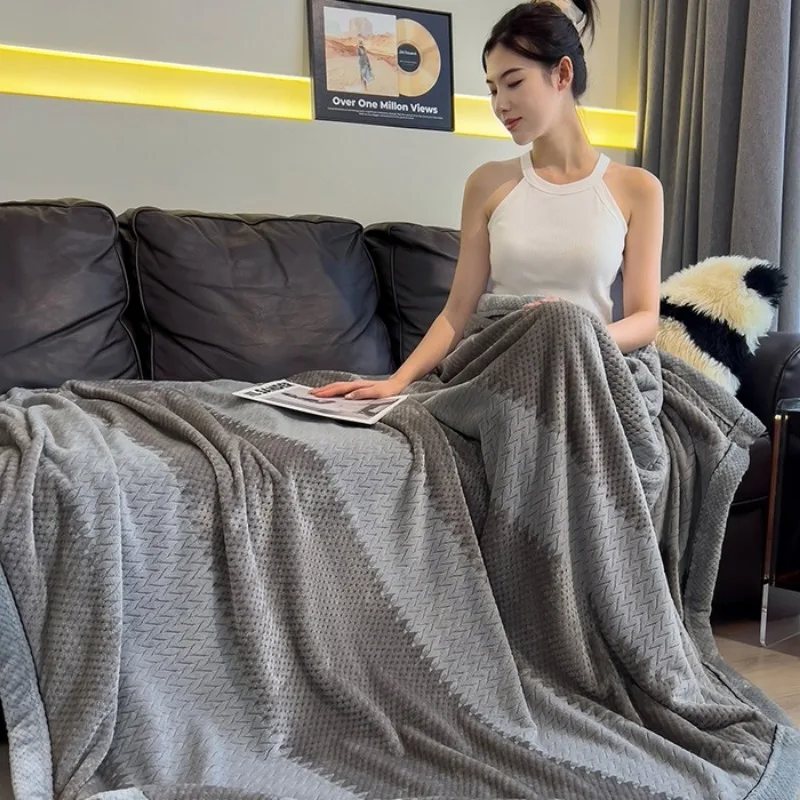 2025 new yarn-dyed milk fleece thickened blanket sofa office nap blanket student cover fleece blanket
2025 new yarn-dyed milk fleece thickened blanket sofa office nap blanket student cover fleece blanket