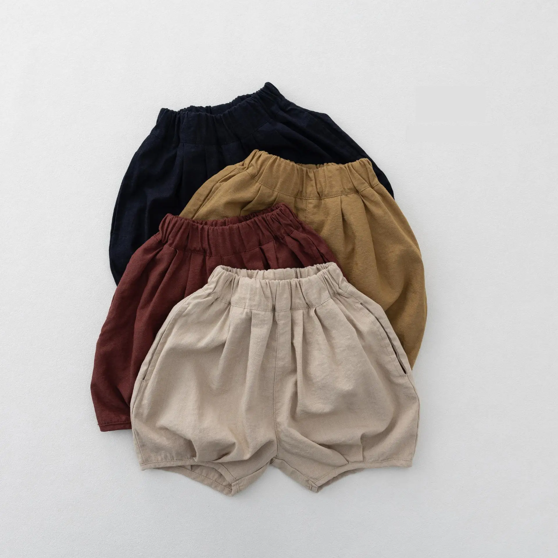2026 Summer New Children Loose Shorts Boys Girls Thin Cotton Casual Shorts Cute Baby Solid Short Pants Kids Clothes
2026 Summer New Children Loose Shorts Boys Girls Thin Cotton Casual Shorts Cute Baby Solid Short Pants Kids Clothes