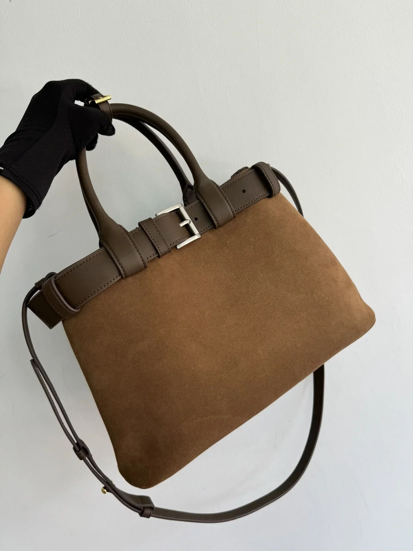 Fashion 2024 Women Bag Women Genuine Leather Suede Leather Strap Handbag Shoulder Double Shopping Bag Casual Purses
Fashion 2024 Women Bag Women Genuine Leather Suede Leather Strap Handbag Shoulder Double Shopping Bag Casual Purses