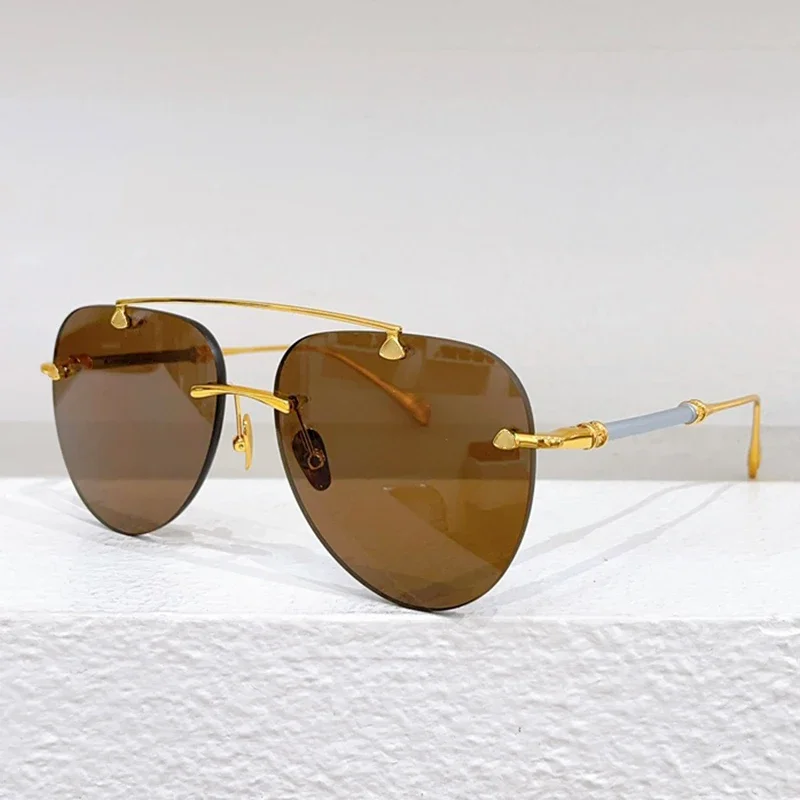 THE SKYLINE Outdoor Car Sunglasses Men Fashion Luxury Designer Glasses with Double Bridge Titanium Triangular Brand Eyeglasses
THE SKYLINE Outdoor Car Sunglasses Men Fashion Luxury Designer Glasses with Double Bridge Titanium Triangular Brand Eyeglasses