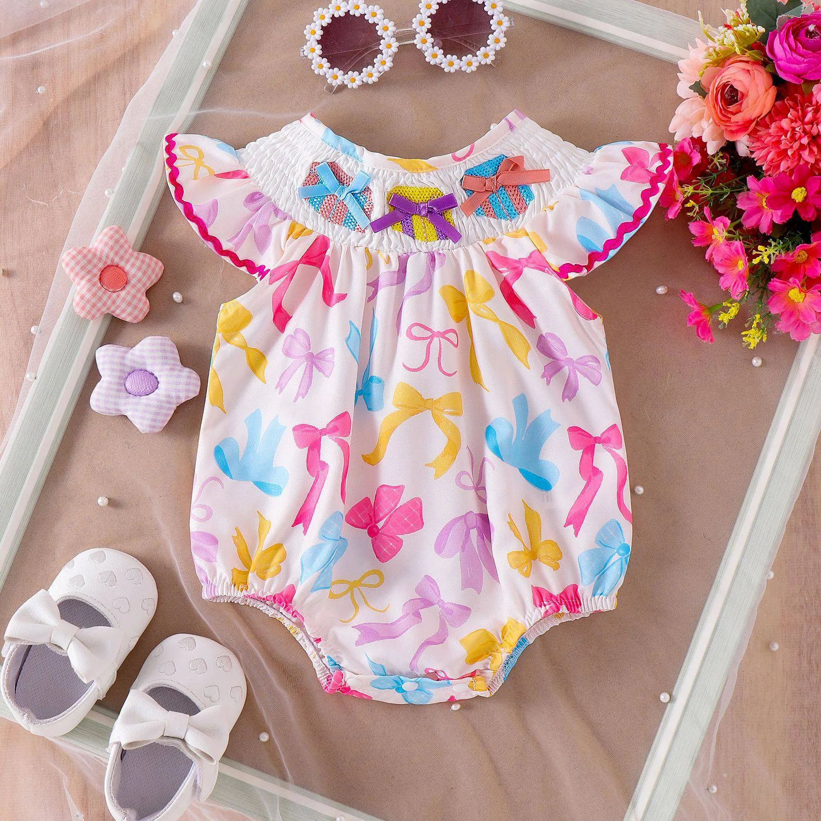Newborn Baby Girl Ruffles Flying Sleeve Cute Multicolor Bow Print Cartoon Print Jumpsuit Bodysuit Easter Outfits for Baby Girls
Newborn Baby Girl Ruffles Flying Sleeve Cute Multicolor Bow Print Cartoon Print Jumpsuit Bodysuit Easter Outfits for Baby Girls