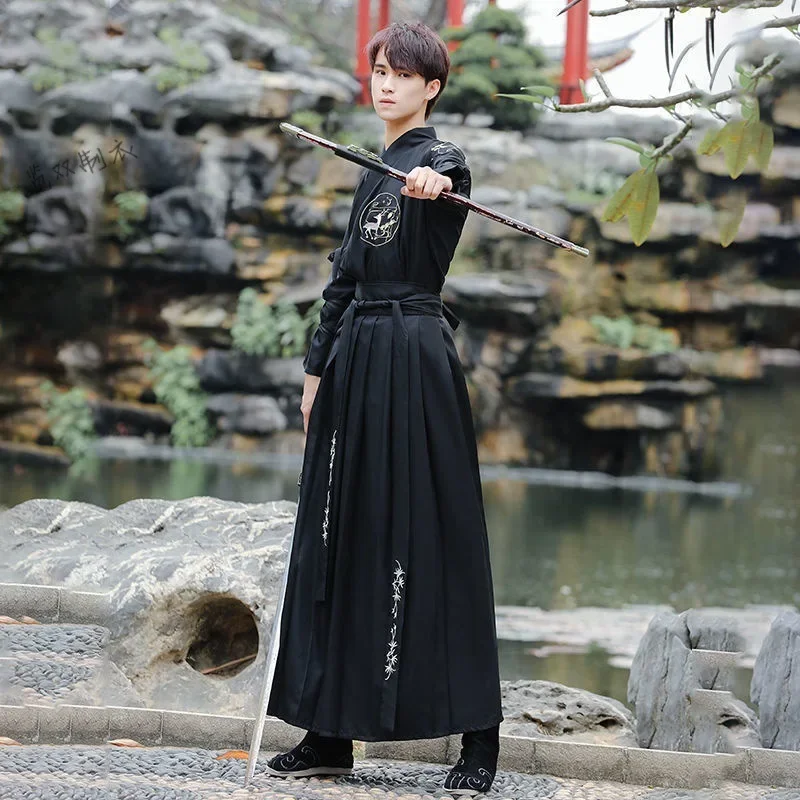 Hanfu for Men Black Embroidered Male Hanfu Degage Men Costume Cosplay Chinese Traditional Clothes Oriental Costume
Hanfu for Men Black Embroidered Male Hanfu Degage Men Costume Cosplay Chinese Traditional Clothes Oriental Costume
