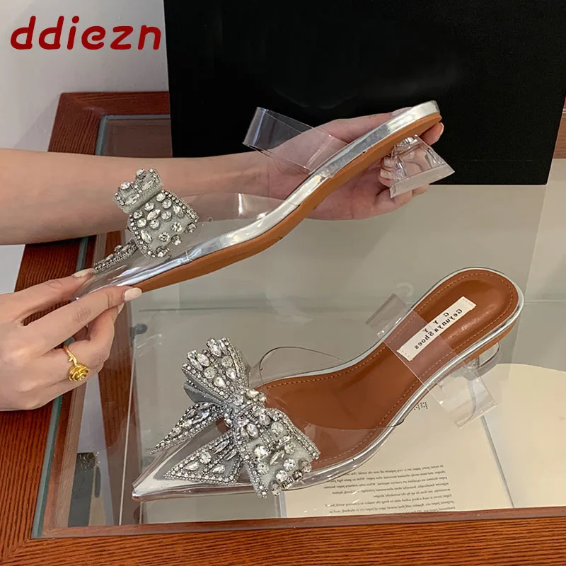 New Fashion Pointed Toe Women Sandals Transparent Low Heel Shoes Crystal Butterfly-Knot Sexy Ladies Sandals Mules Shoes
New Fashion Pointed Toe Women Sandals Transparent Low Heel Shoes Crystal Butterfly-Knot Sexy Ladies Sandals Mules Shoes