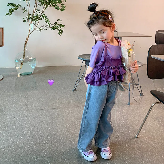 2024 Summer New Girls' Three Piece Set With Lace Suspender Short Sleeved Top And Denim Wide Leg Pants
2024 Summer New Girls' Three Piece Set With Lace Suspender Short Sleeved Top And Denim Wide Leg Pants