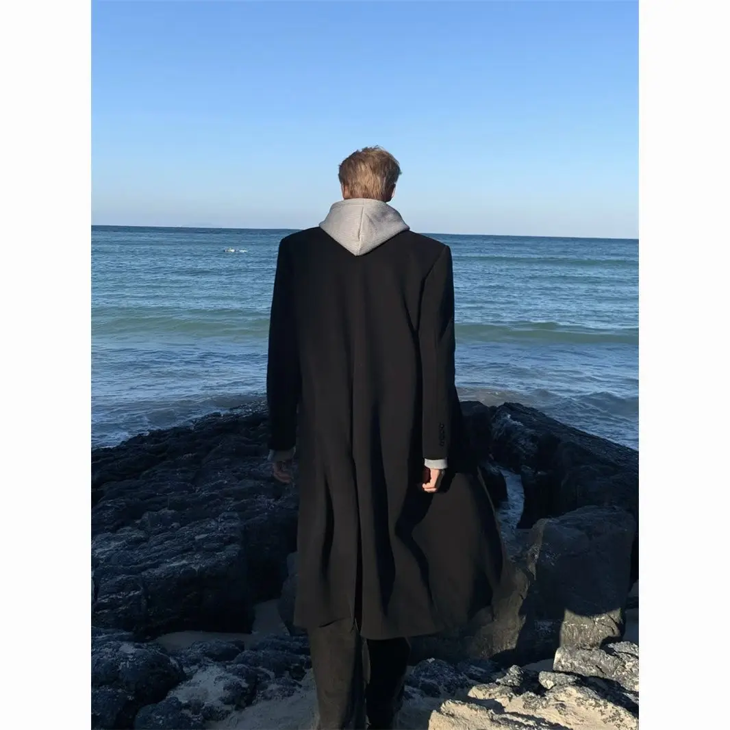 Мужской шерстяной пальто-пиджак с рукавом три четверти для прохладной летней и весенней погоды, для жаркого солнечного дня, легкий и стильный
Мужской шерстяной пальто-пиджак с рукавом три четверти для прохладной летней и весенней погоды, для жаркого солнечного дня, легкий и стильный