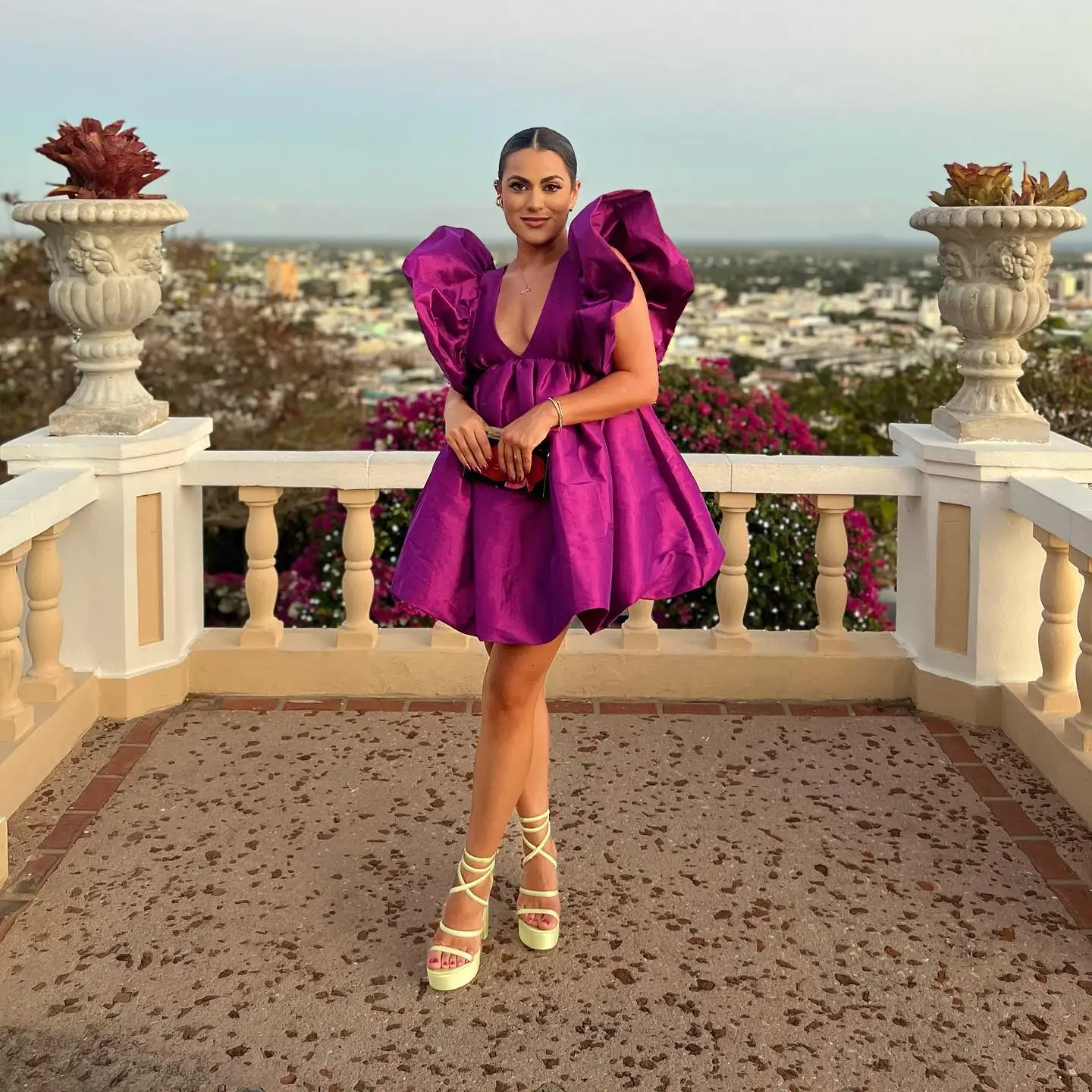 Fuchsia V-Neck Short Prom Dresses 2025 Sleeveless Mini Length Homecoming Dresses Pleated A-Line Women Party Dress Customized
Fuchsia V-Neck Short Prom Dresses 2025 Sleeveless Mini Length Homecoming Dresses Pleated A-Line Women Party Dress Customized