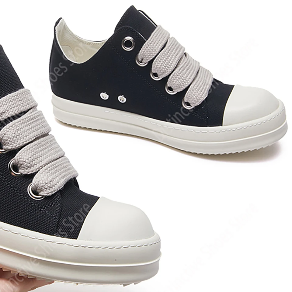 Brand Casual Shoes Black And White Lace Up Canvas Women Shoes Men's Height Increasing Fashion Huge Shoelace Low Top Canvas Shoes
Brand Casual Shoes Black And White Lace Up Canvas Women Shoes Men's Height Increasing Fashion Huge Shoelace Low Top Canvas Shoes