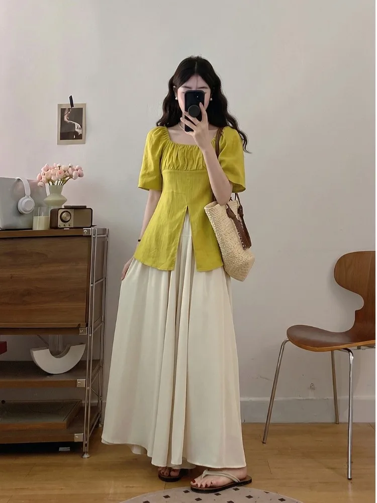 plus Size Women's Fashionable Slit Square Collar Short Sleeve Top High Waist Wide Leg Pants Skirt Two Piece Set Summer New Ar...
plus Size Women's Fashionable Slit Square Collar Short Sleeve Top High Waist Wide Leg Pants Skirt Two Piece Set Summer New Ar...