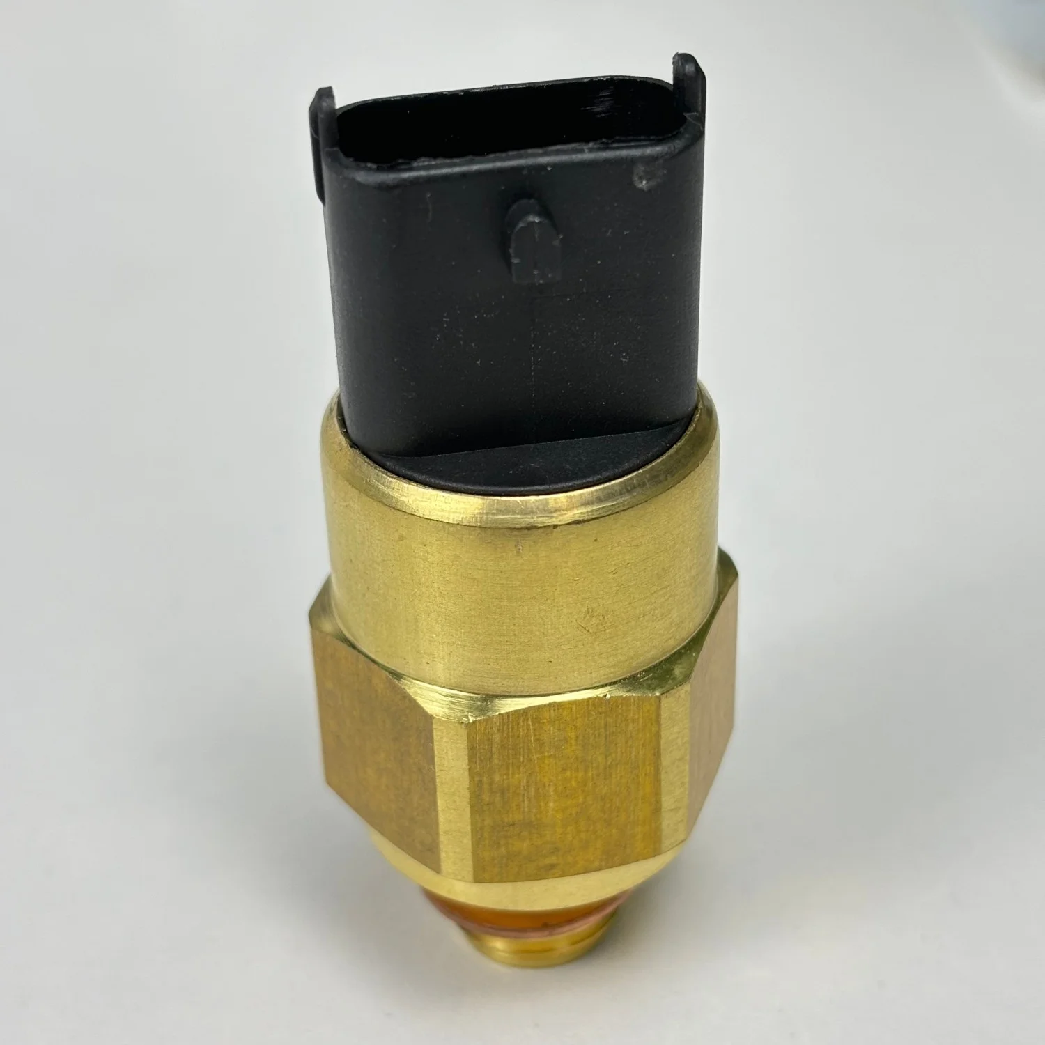 Oil Pressure Sensor 04215784 4215784 For Deutz F3M2011 BF4L2011 BF4M2011 TCD2011 D2011L03 High Quality
Oil Pressure Sensor 04215784 4215784 For Deutz F3M2011 BF4L2011 BF4M2011 TCD2011 D2011L03 High Quality