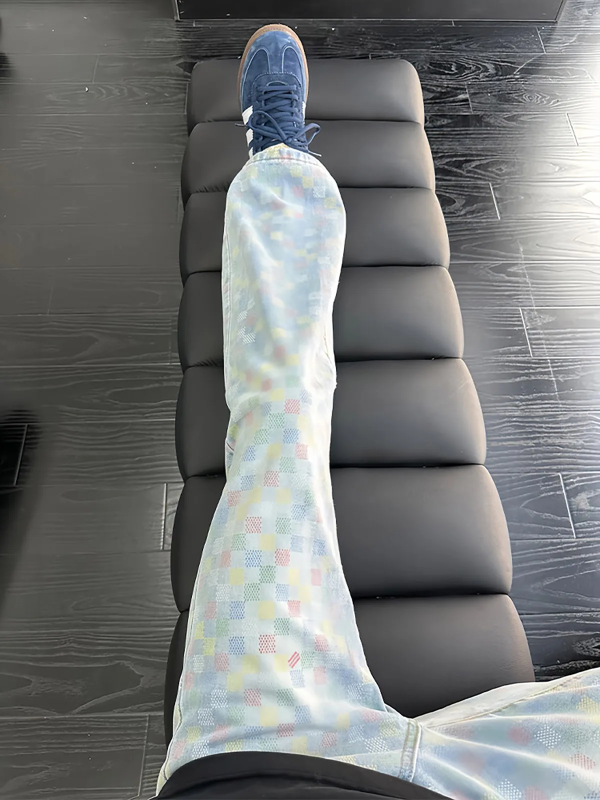 Американские джинсы в клетку с вышивкой для мальчиков, модные прямые брюки-клеш, повседневные, молодежные, трендовые, весенние настроения
Американские джинсы в клетку с вышивкой для мальчиков, модные прямые брюки-клеш, повседневные, молодежные, трендовые, весенние настроения