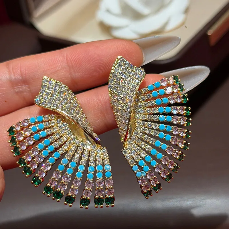 Tassel Zircon Long Luxury Elegant Flower Earrings
Tassel Zircon Long Luxury Elegant Flower Earrings