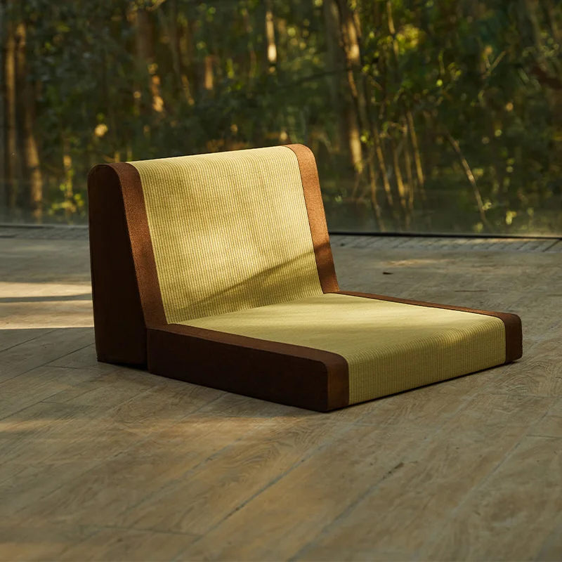 Japanese Rush Grass Floor Seating-Foldable Tatami Style with Natural Coconut Fiber Filling Comfort for Meditation, Yoga, Lounge
Japanese Rush Grass Floor Seating-Foldable Tatami Style with Natural Coconut Fiber Filling Comfort for Meditation, Yoga, Lounge
