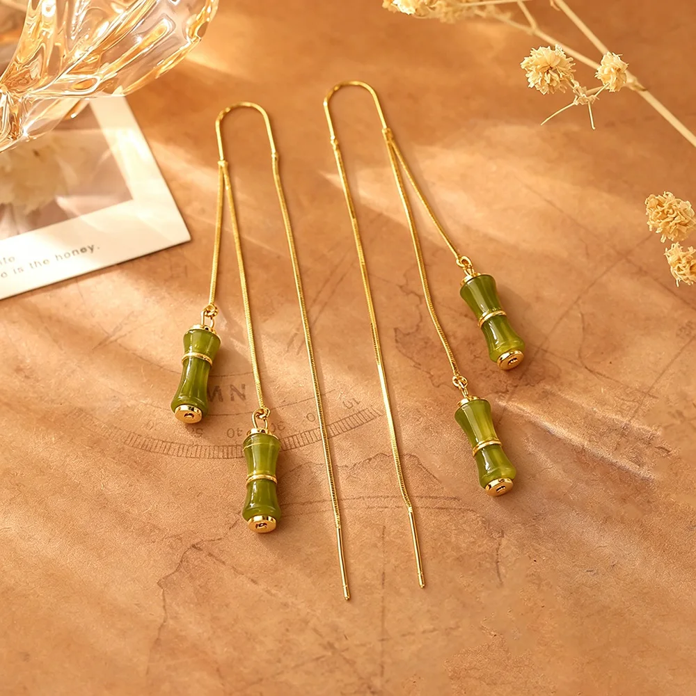 Fashionable, exquisite, rich and noble bamboo earrings, long style, elegant, high-end earrings, fresh and sweet earrings
Fashionable, exquisite, rich and noble bamboo earrings, long style, elegant, high-end earrings, fresh and sweet earrings