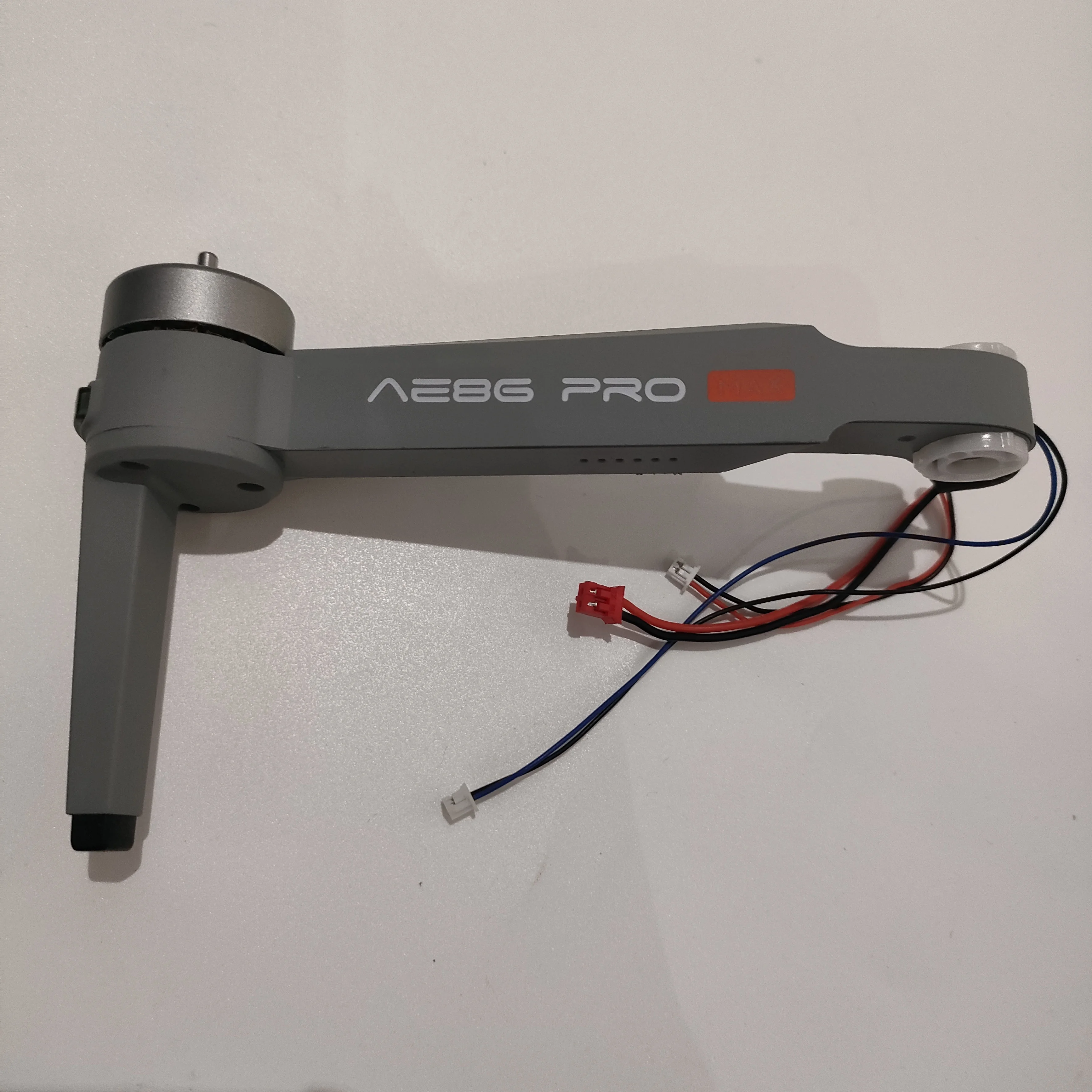 1 шт. передний кронштейн B для AE86 PRO MAX FPV с двойной камерой, GPS, дрон для предотвращения препятствий
1 шт. передний кронштейн B для AE86 PRO MAX FPV с двойной камерой, GPS, дрон для предотвращения препятствий