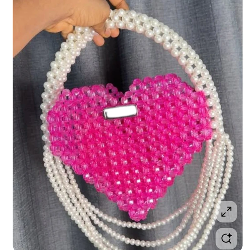Женская сумка ручной работы с акриловыми бусинами, модный дизайн Ins, розовая женская сумка в форме сердца, сумки для свадебного банкета на День святого Валентина 
Женская сумка ручной работы с акриловыми бусинами, модный дизайн Ins, розовая женская сумка в форме сердца, сумки для свадебного банкета на День святого Валентина