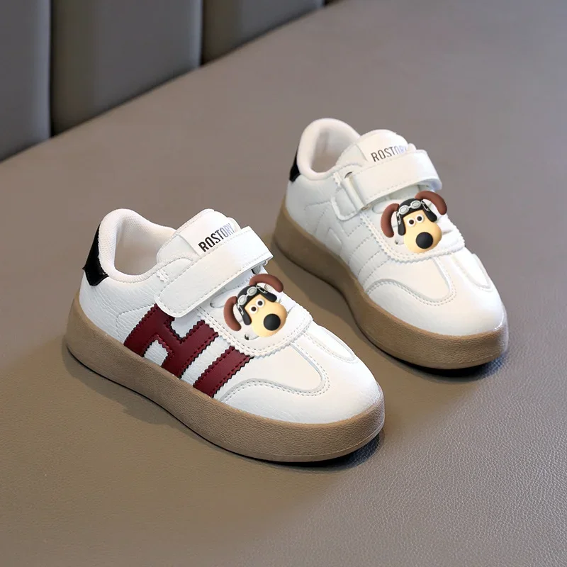 Fall and Winter New Fleece Running Sports Shoes Sneakers Snoopy Student Girls Boys Casual Shoes Children's Board Shoes
Fall and Winter New Fleece Running Sports Shoes Sneakers Snoopy Student Girls Boys Casual Shoes Children's Board Shoes