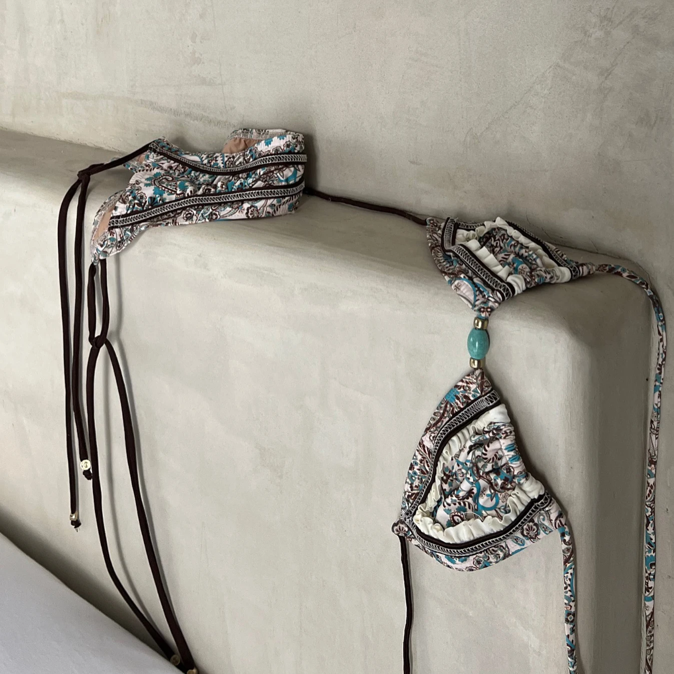 Микро-бикини 2026: Сексуальный женский купальник с пуш-ап эффектом, бикини с бусинами, бандо, принтованный купальный костюм, пляжная одежда
Микро-бикини 2026: Сексуальный женский купальник с пуш-ап эффектом, бикини с бусинами, бандо, принтованный купальный костюм, пляжная одежда