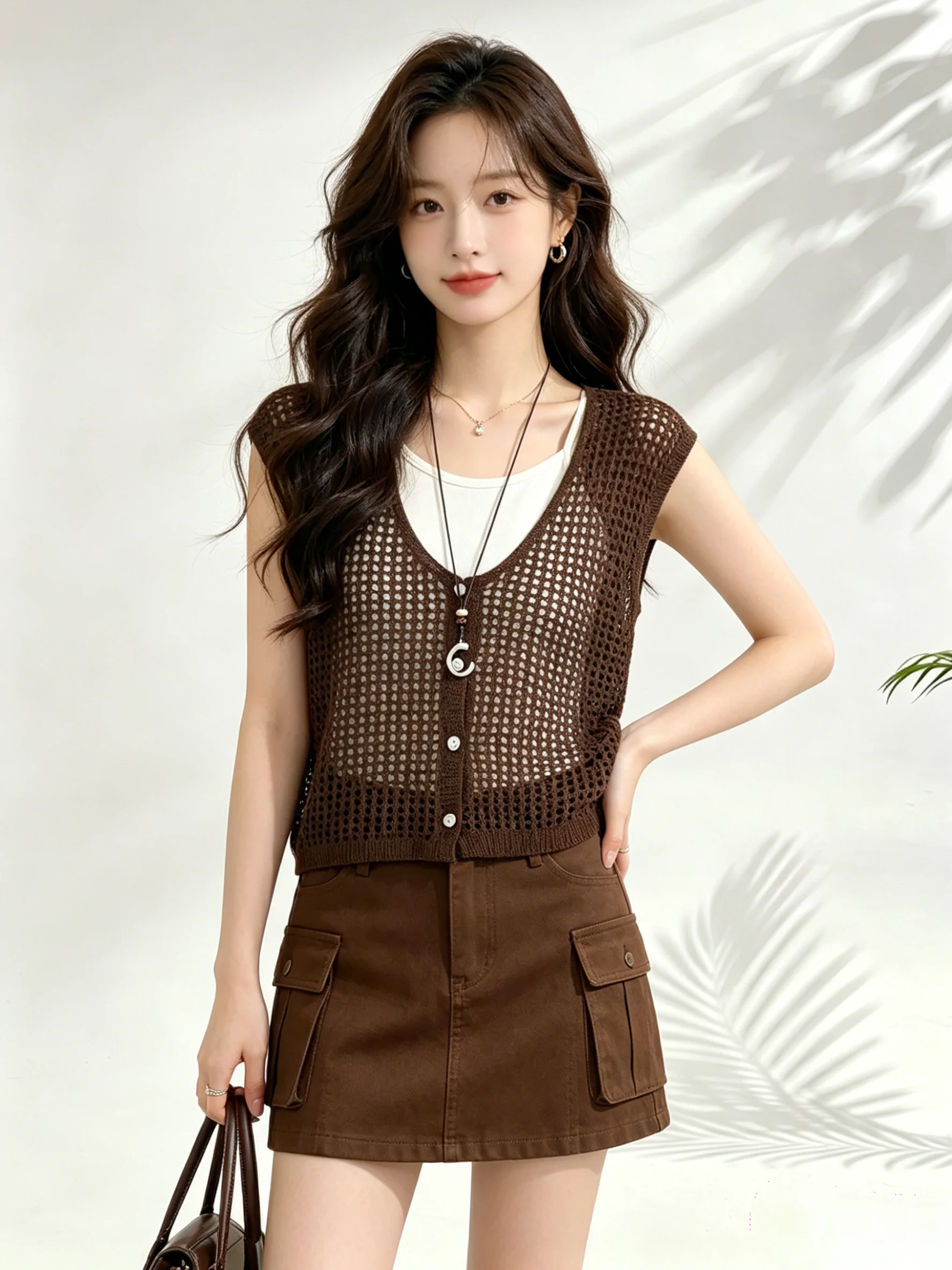 Caramel Vintage Knitted Hollow out Vest Top Set Summer Breathable Short Sleeveless round Neck High Waist Casual Fashion
Caramel Vintage Knitted Hollow out Vest Top Set Summer Breathable Short Sleeveless round Neck High Waist Casual Fashion