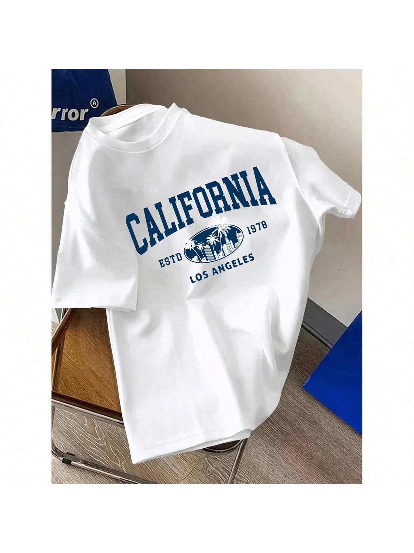 American Plus Size Women's Retro Letter Printed Short Sleeved White Loose Casual T-Shirt Top
American Plus Size Women's Retro Letter Printed Short Sleeved White Loose Casual T-Shirt Top
