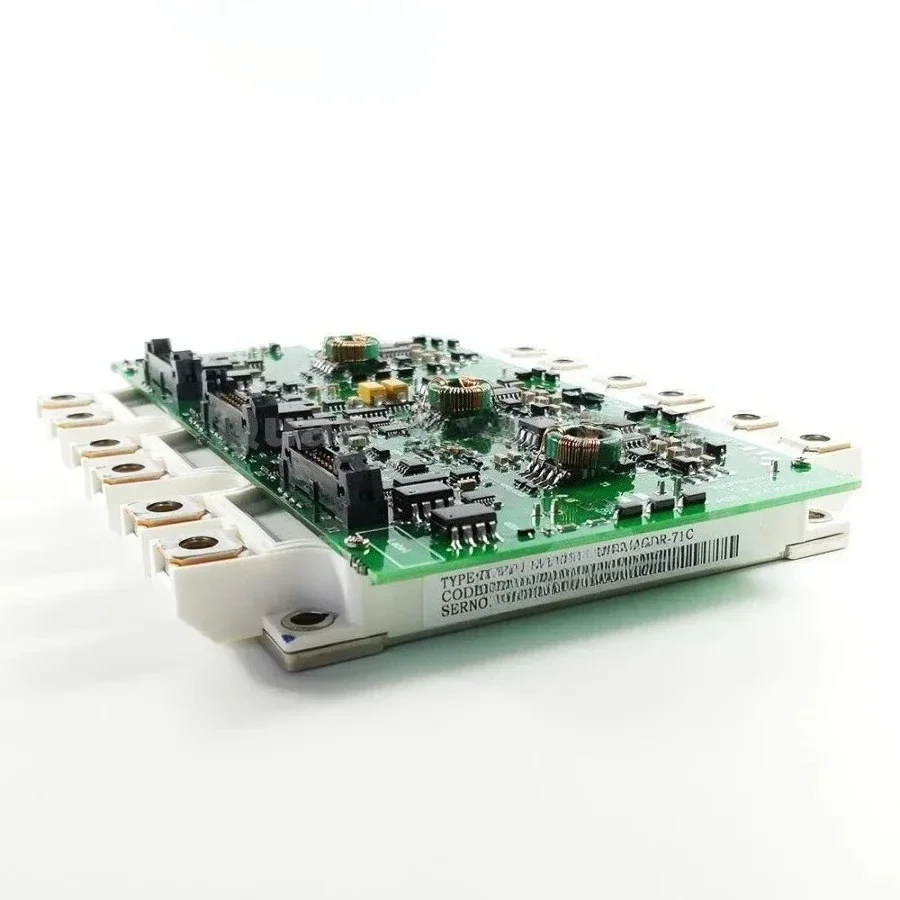 FS225R12KE3/AGDR-81C Модуль инверторной связи AGDR-81C AGDR71C AGDR61C AGDR81C
FS225R12KE3/AGDR-81C Модуль инверторной связи AGDR-81C AGDR71C AGDR61C AGDR81C