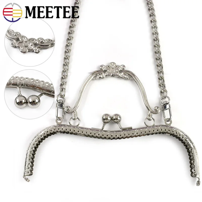 2/5/10Pcs 20.5cm Embossed Metal Bags Handle Wallet Frames Decor Purse Kiss Clasp DIY Handmade Sewing Brackets Bag Accessories
2/5/10Pcs 20.5cm Embossed Metal Bags Handle Wallet Frames Decor Purse Kiss Clasp DIY Handmade Sewing Brackets Bag Accessories