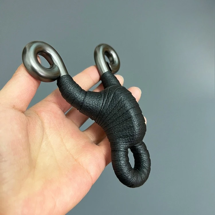 NEW Traditional Closed-end Cold-formed Slingshot with Round Leather and High Power Outdoor EDC Slingshot
NEW Traditional Closed-end Cold-formed Slingshot with Round Leather and High Power Outdoor EDC Slingshot