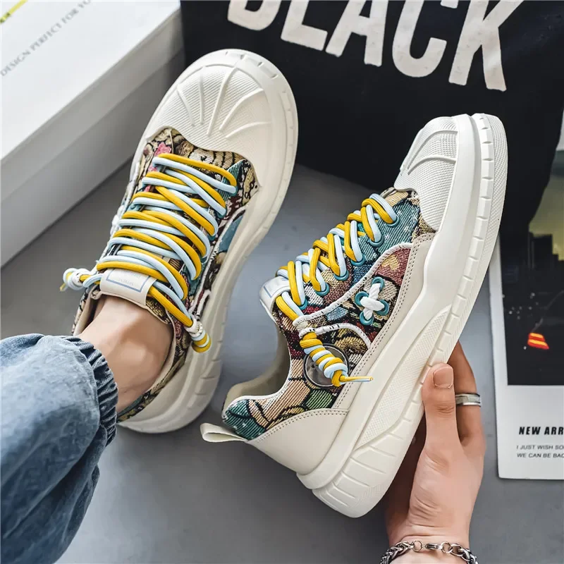 2024 New Lace Up Men's Vulcanized Shoes Autumn Mixed Color Flat Shoes Casual and Comfortable Plus Size 39-44 Sports Shoes
2024 New Lace Up Men's Vulcanized Shoes Autumn Mixed Color Flat Shoes Casual and Comfortable Plus Size 39-44 Sports Shoes