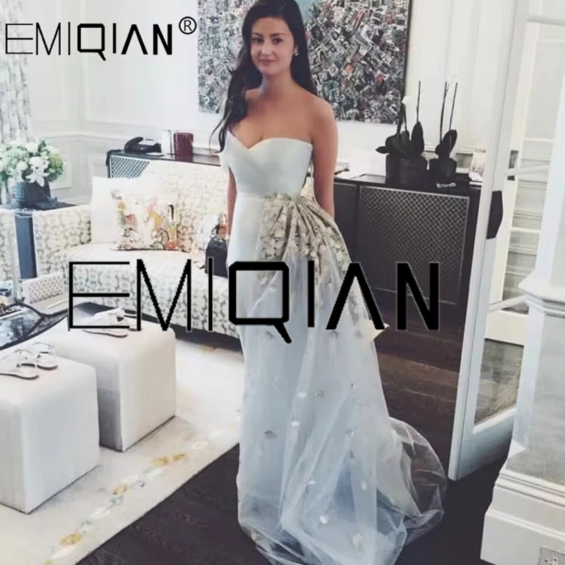 Saudi Arabia Popular A Line Sweetheart One Sleeve Evening Dresses with Petals Custom Made Prom Dress
Saudi Arabia Popular A Line Sweetheart One Sleeve Evening Dresses with Petals Custom Made Prom Dress