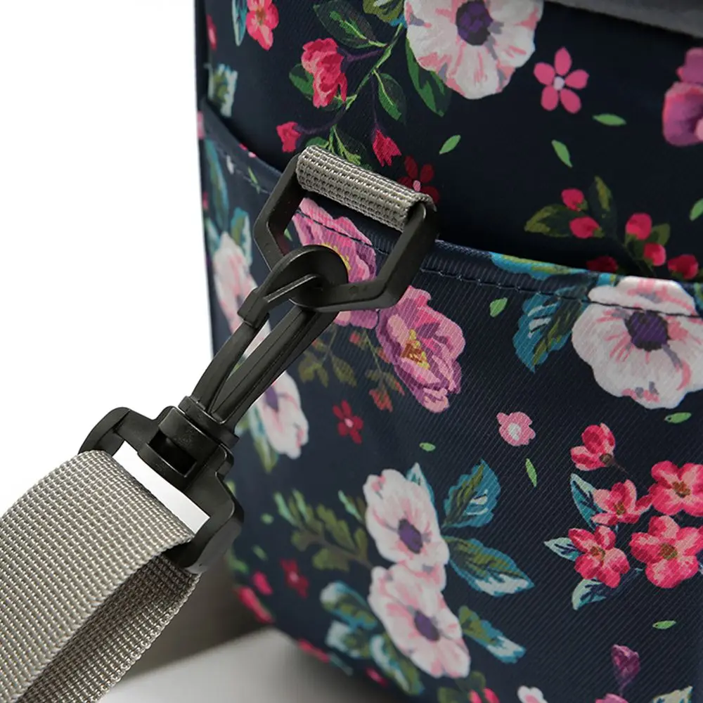 7L Handbags Shoulder Strap Oxford Cloth Multifunction Large Capacity Cooler Bag Storage Box Insulated Lunch Bags Picnic Bag
7L Handbags Shoulder Strap Oxford Cloth Multifunction Large Capacity Cooler Bag Storage Box Insulated Lunch Bags Picnic Bag