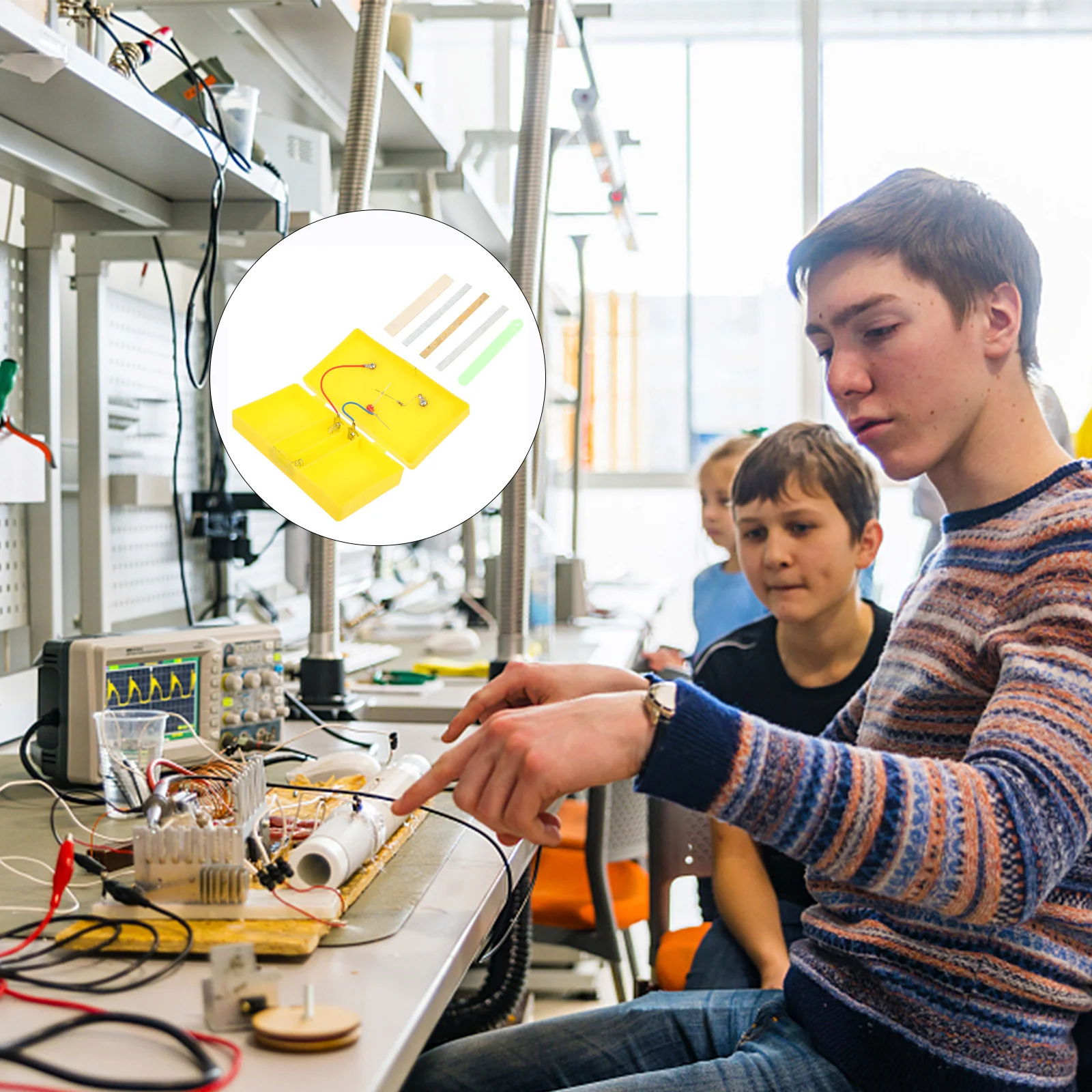 Conductivity Experiment Material Safe Physics Teaching Equipment for Junior Students Enhanced Learning Experience Compact
Conductivity Experiment Material Safe Physics Teaching Equipment for Junior Students Enhanced Learning Experience Compact