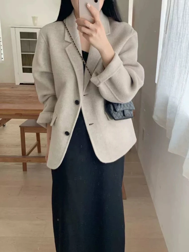 UNXX Short High-end Coat for Petite Women 2024 Autumn/Winter New High-end Blazer Female Office Lady Clothing High Quality Trendy
UNXX Short High-end Coat for Petite Women 2024 Autumn/Winter New High-end Blazer Female Office Lady Clothing High Quality Trendy