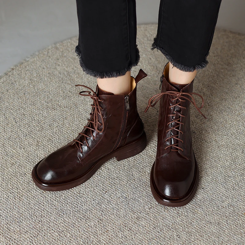 Autumn/Winter Women's Ankle Boots Chunky Heels Shoes Genuine Leather Women Boots Zipper Short Boots Motorcycle Boots for Women
Autumn/Winter Women's Ankle Boots Chunky Heels Shoes Genuine Leather Women Boots Zipper Short Boots Motorcycle Boots for Women