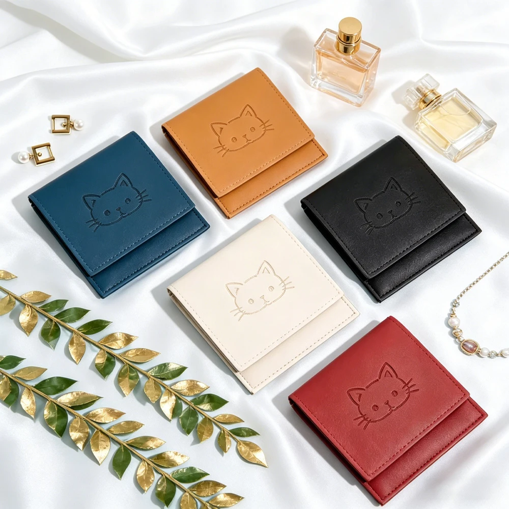 50pack Bulk Custom Logo PU Leather Bags 8x8cm Jewelry Packaging Pouches Necklack Keychain Bracelet Earrings Rings Organizer Bag
50pack Bulk Custom Logo PU Leather Bags 8x8cm Jewelry Packaging Pouches Necklack Keychain Bracelet Earrings Rings Organizer Bag