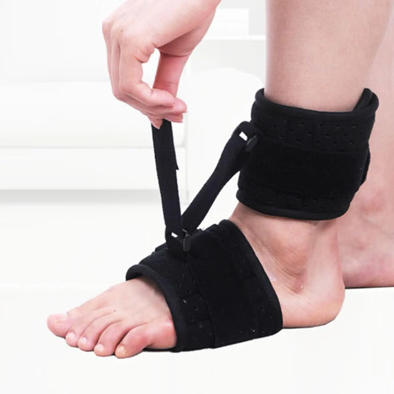 Plantar Fasciitis Night Foot Splint Support Straps Drop Foot Orthotic Brace
Plantar Fasciitis Night Foot Splint Support Straps Drop Foot Orthotic Brace